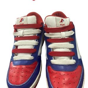 Reebok basketball shoes size 6 junior